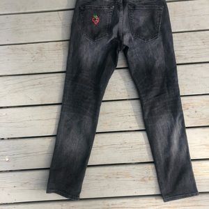 Black Abercrombie and Fitch ripped jeans